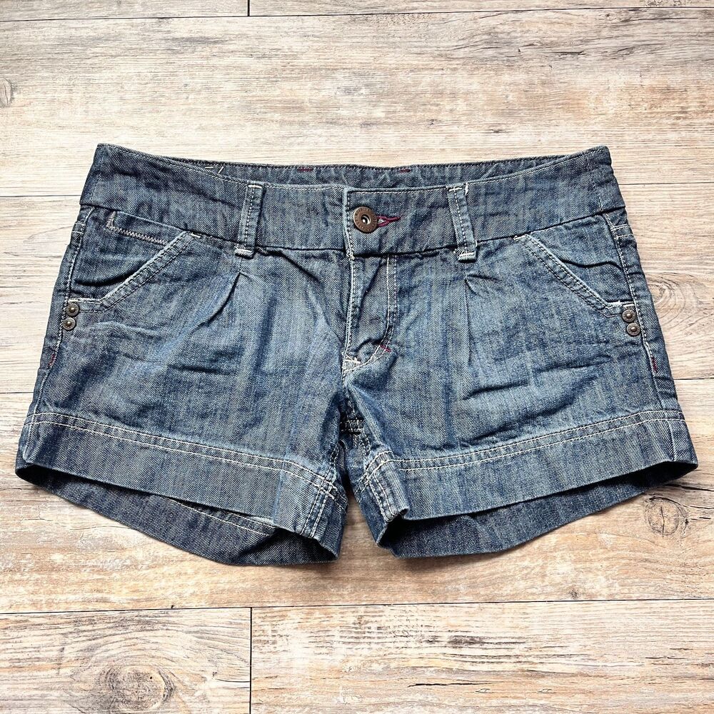 Vintage Y2K Mossimo Low Rise Denim Shorts Women’s Size 3 Cuffed Jean Shorts